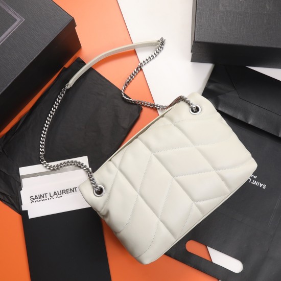 YSL Bags Top Quality Loulou Puffer
29x17x11cm YSL Bags Top Quality Loulou Puffer
29x17x11cm