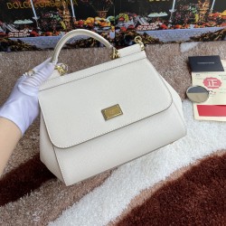 DG Bags High Quality