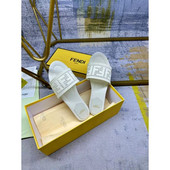Fendi Shoes Top Quality
35-42 Fendi Shoes Top Quality
35-42