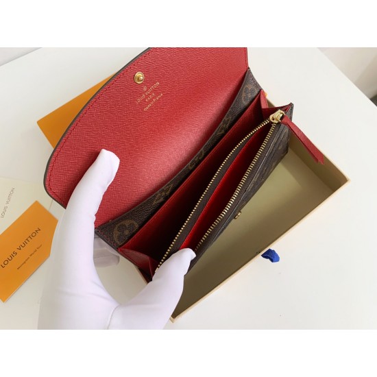LV Bags High Quality Flip Wallet
LV Bags High Quality Flip Wallet