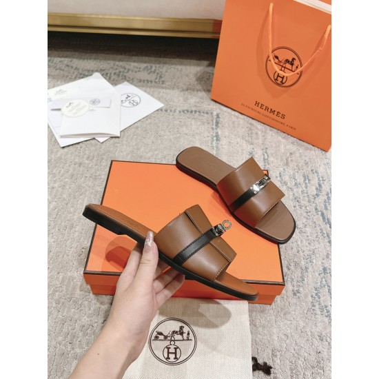 Hermes Shoes Top Quality
35-42 Hermes Shoes Top Quality
35-42