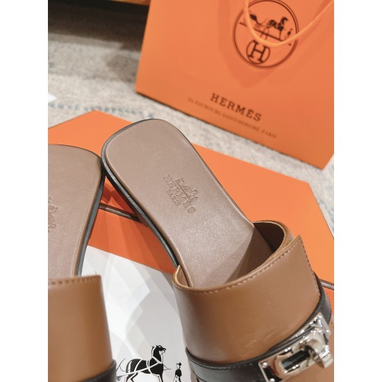 Hermes Shoes Top Quality
35-42 Hermes Shoes Top Quality
35-42