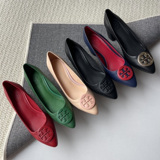 Tory Burch Shoes High Quality
Nude shoes
Tory Burch Shoes High Quality
Nude shoes