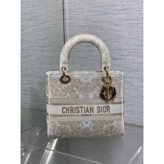 Dior Bags Top Quality
Five Grid Dior Bags Top Quality
Five Grid