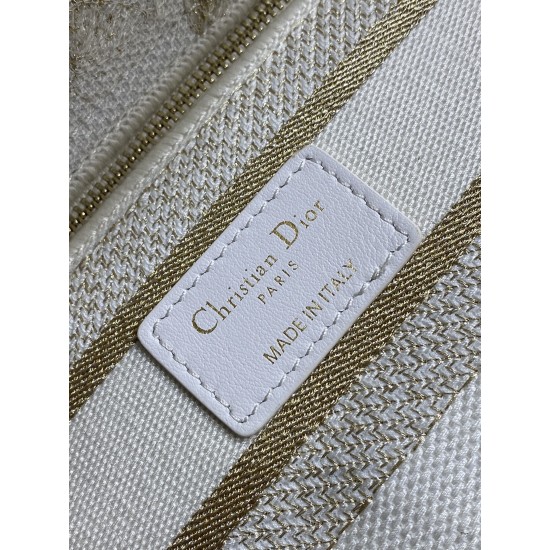 Dior Bags Top Quality
Five Grid Dior Bags Top Quality
Five Grid