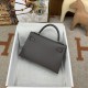 Hermes Bags Top Quality Minikelly 二代
19cm $220 Hermes Bags Top Quality Minikelly 二代
19cm $220