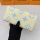 LV Bags High Quality Flip Wallet
LV Bags High Quality Flip Wallet