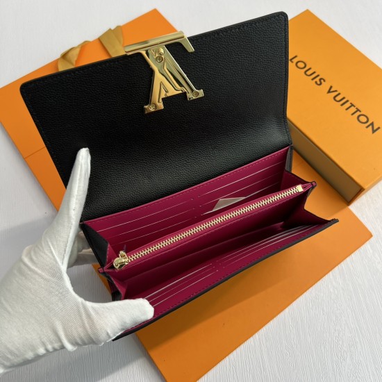 LV Bags High Quality Flip Wallet
LV Bags High Quality Flip Wallet