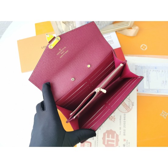 LV Bags High Quality Flip Wallet
LV Bags High Quality Flip Wallet