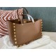 Valentino Bags Top Quality
35/25/17cm Valentino Bags Top Quality
35/25/17cm