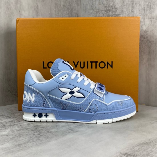 LV Shoes Top Quality
women 35-40
men 39-45 LV Shoes Top Quality
women 35-40
men 39-45