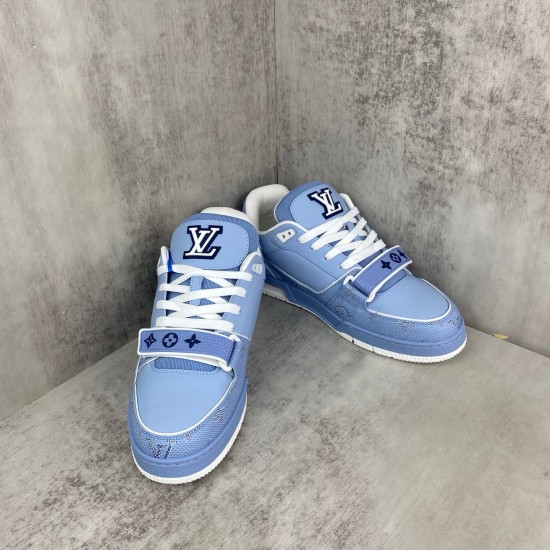 LV Shoes Top Quality
women 35-40
men 39-45 LV Shoes Top Quality
women 35-40
men 39-45