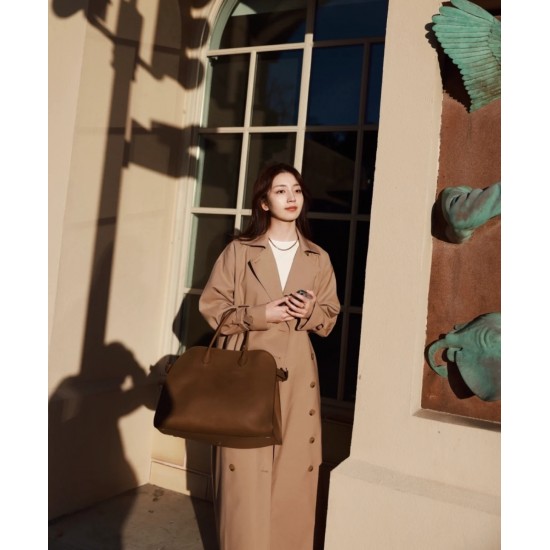 The Row Bags Top Quality
Small:26.20.18
Big:38.26.23 The Row Bags Top Quality
Small:26.20.18
Big:38.26.23