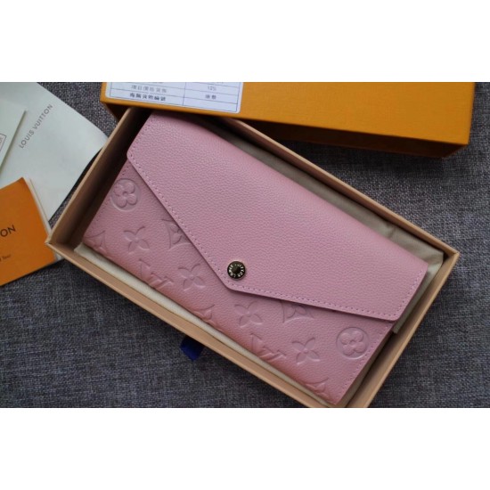 LV Bags High Quality Flip Wallet
LV Bags High Quality Flip Wallet