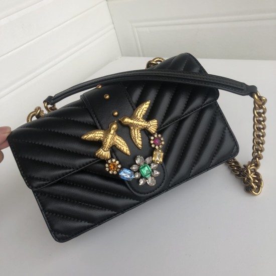 Pinko Bags Top Quality
21x13x6 Pinko Bags Top Quality
21x13x6