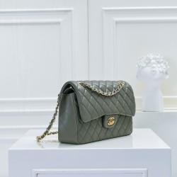 Chanel 1112
