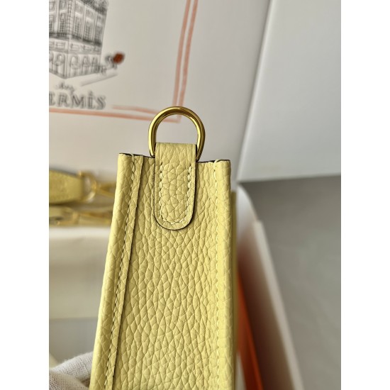 Hermes Bags Top Quality Evelyne 17cm
Hermes Bags Top Quality Evelyne 17cm