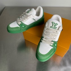 LV Shoes Top Quality
women 35-40 

men 39-45