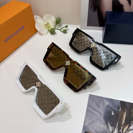 LV Glasses LV Glasses