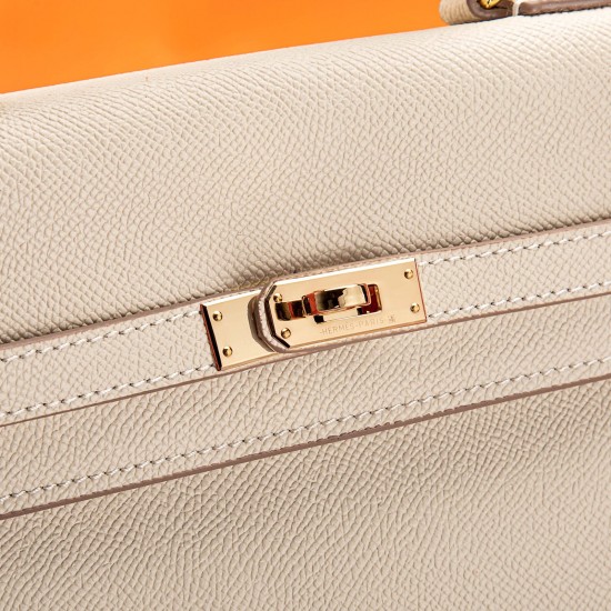 Hermes Bags High Quality
Large size 28:22:10 cm
Small size 25: 17: 7cm Hermes Bags High Quality
Large size 28:22:10 cm
Small size 25: 17: 7cm