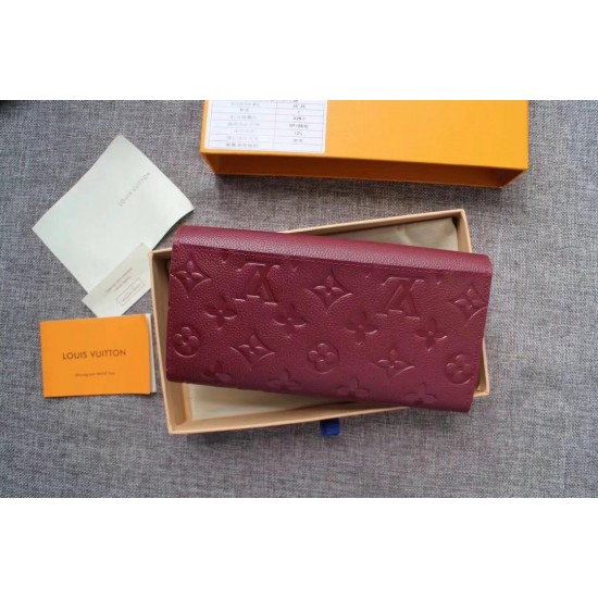 LV Bags High Quality Flip Wallet
LV Bags High Quality Flip Wallet