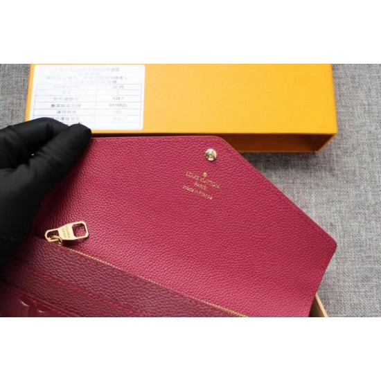 LV Bags High Quality Flip Wallet
LV Bags High Quality Flip Wallet