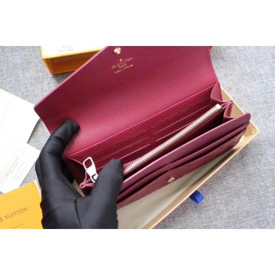 LV Bags High Quality Flip Wallet
LV Bags High Quality Flip Wallet