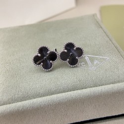 Van Cleef Jewelry High Quality