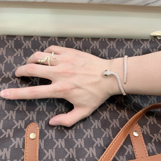Bvlgari Jewelry Ring Bvlgari Jewelry Ring