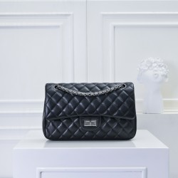 Chanel 1112