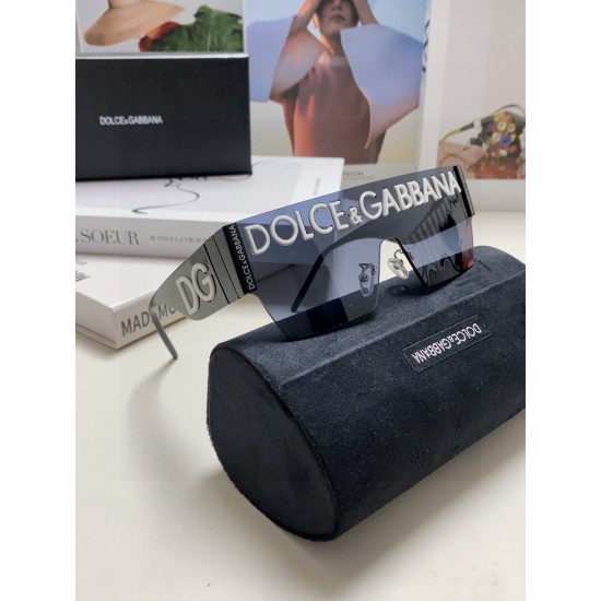 DG Glasses