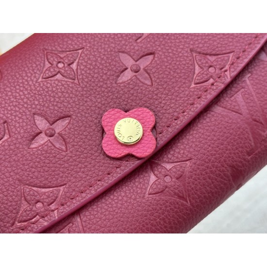 LV Bags High Quality Flip Wallet
LV Bags High Quality Flip Wallet