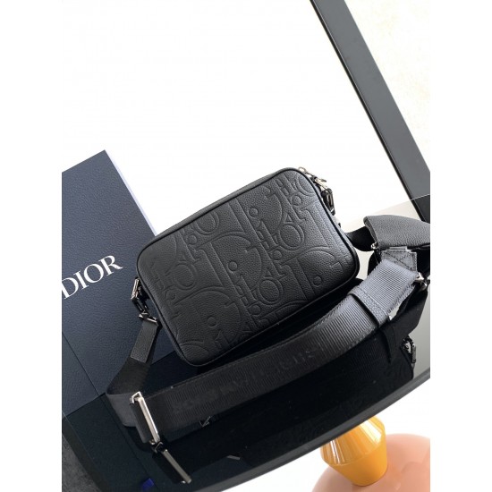 Dior Bags Top Quality
Saddle Set 23.3 x 16.5 x 4.3 Dior Bags Top Quality
Saddle Set 23.3 x 16.5 x 4.3