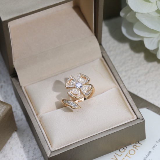 Bvlgari Jewelry Ring Bvlgari Jewelry Ring
