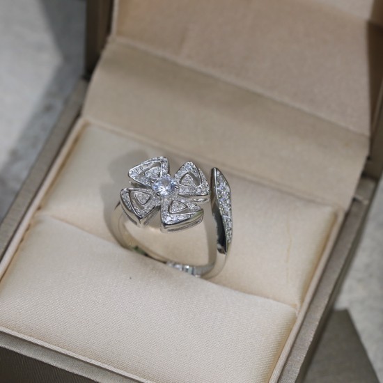 Bvlgari Jewelry Ring Bvlgari Jewelry Ring
