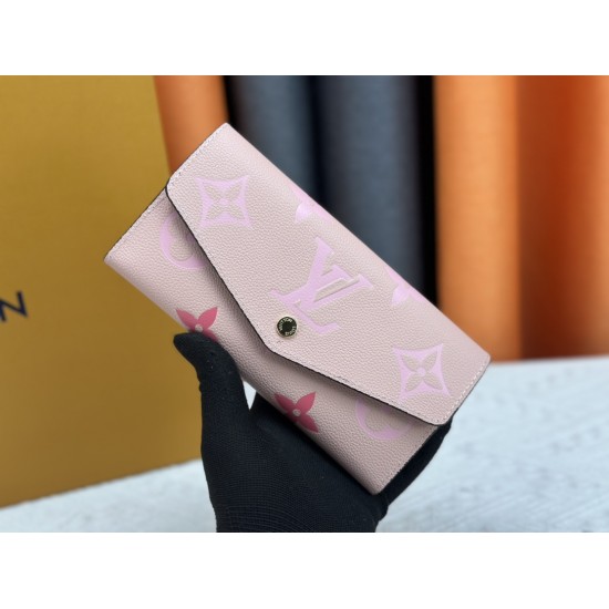 LV Bags High Quality Flip Wallet
