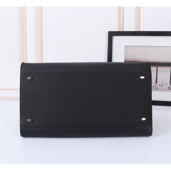 The Row Bags Top Quality
Small:26.20.18
Big:38.26.23 The Row Bags Top Quality
Small:26.20.18
Big:38.26.23