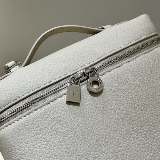 LP Bags Top Quality Size: 23 × 8 × 22cm