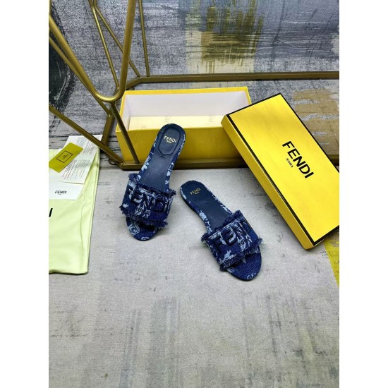 Fendi Shoes Top Quality
35-42 Fendi Shoes Top Quality
35-42