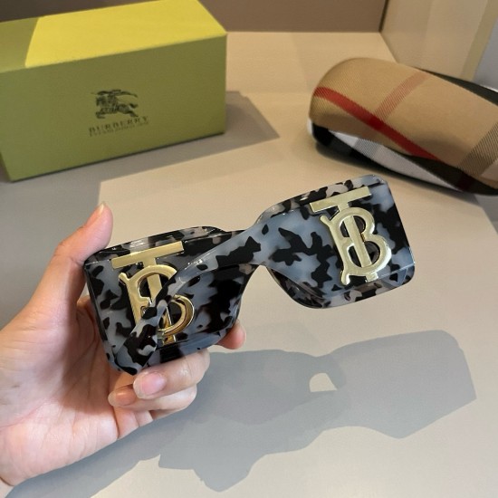 Burberry Glasses Burberry Glasses