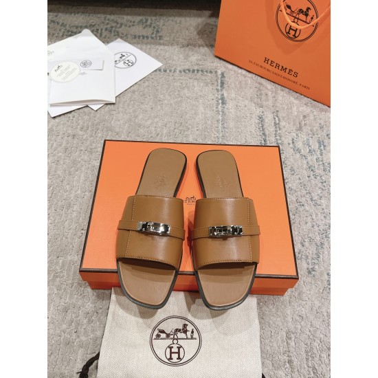 Hermes Shoes Top Quality
35-42 Hermes Shoes Top Quality
35-42