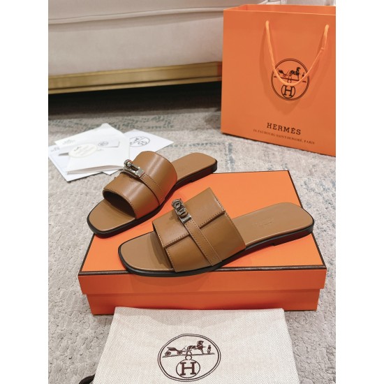 Hermes Shoes Top Quality
35-42 Hermes Shoes Top Quality
35-42