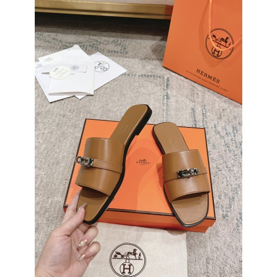 Hermes Shoes Top Quality
35-42 Hermes Shoes Top Quality
35-42