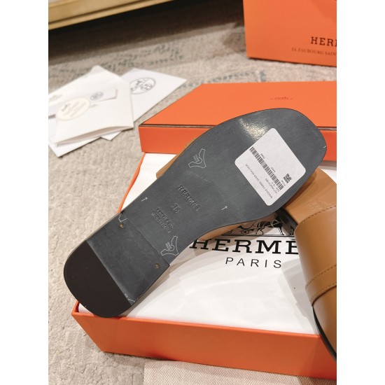 Hermes Shoes Top Quality
35-42 Hermes Shoes Top Quality
35-42