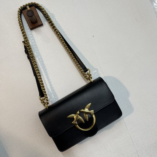Pinko Bags Top Quality
21x13x6 Pinko Bags Top Quality
21x13x6