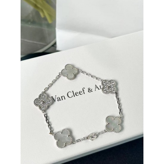 Van Cleef Jewelry Bracelet Van Cleef Jewelry Bracelet