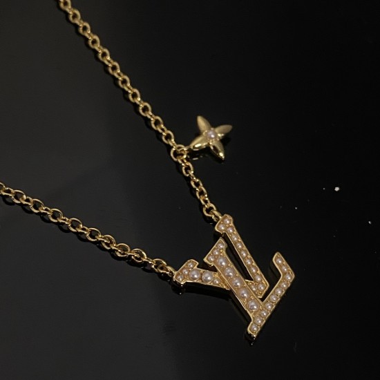 LV Jewelry High Quality LV Jewelry High Quality