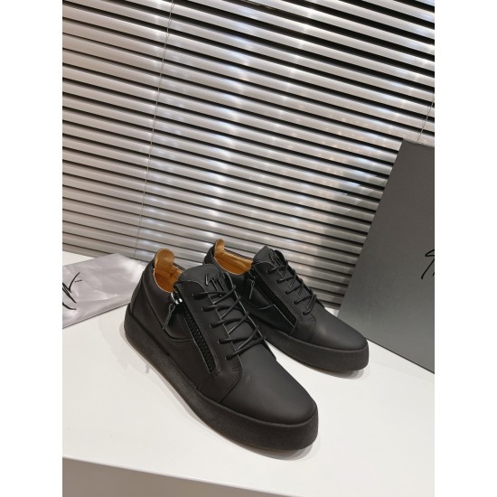 CL Shoes Casual shoes
Top Quality CL Shoes Casual shoes
Top Quality