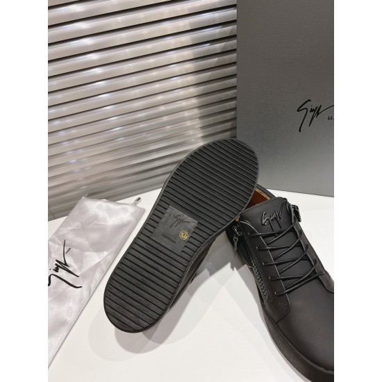 CL Shoes Casual shoes
Top Quality CL Shoes Casual shoes
Top Quality