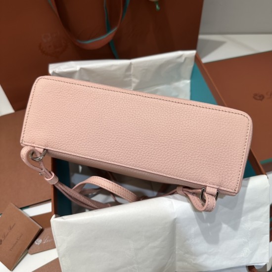 LP Bags Top Quality Size: 23 × 8 × 22cm